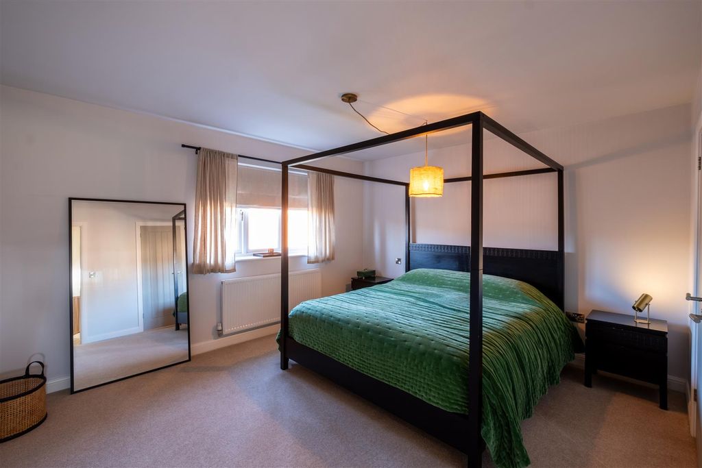 Additional image 22 of 4 bed detached house for saleDumore Hay Lane, Fradley WS13