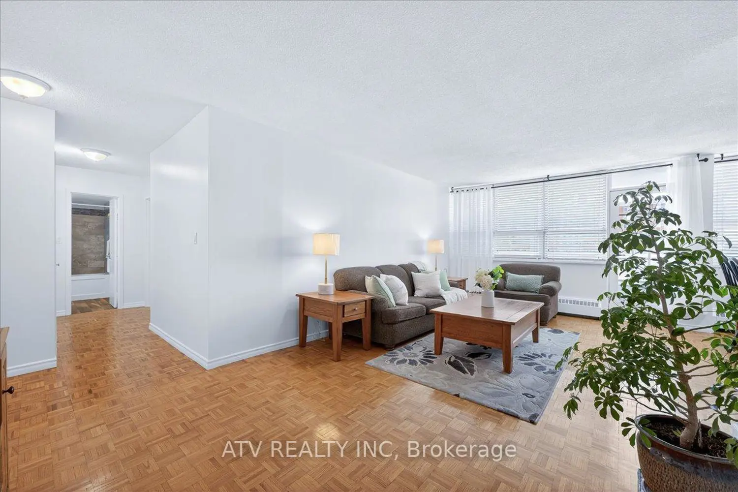 Additional image 6 of 151 La Rose Avenue 804