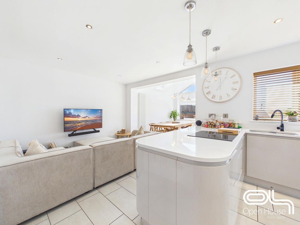 Additional image 6 of 4 bed detached house for saleGrange Court, Hixon, Stafford ST18