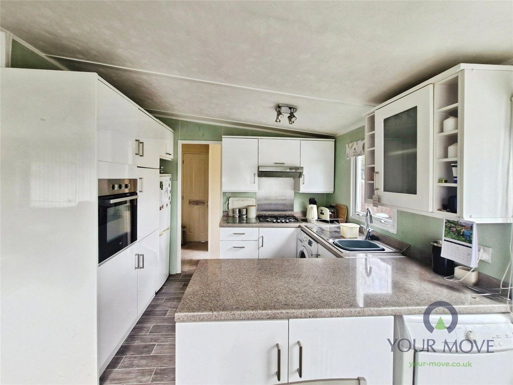 Additional image 2 of 3 bed mobile/park home for saleAshby Road, Sinope, Coalville, Leicestershire LE67