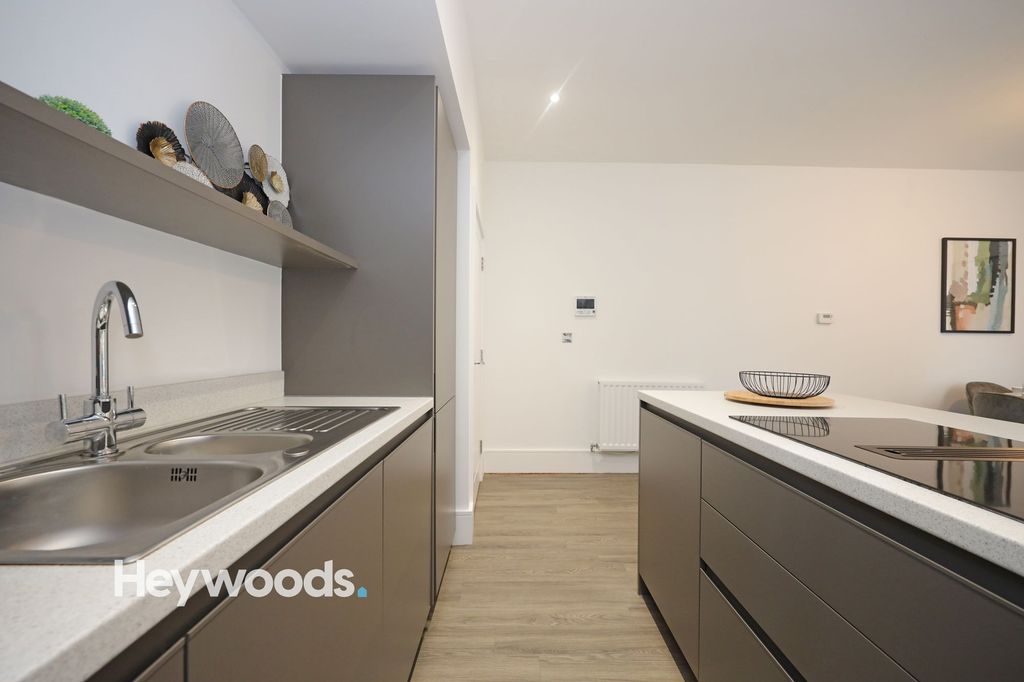 Additional image 8 of 2 bed flat for sale26 Cressing Place, Keele ST5
