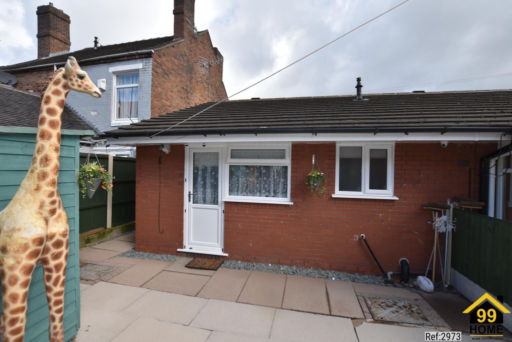 1 bed bungalow for saleKinver Street, Stoke-On-Trent, Staffordshire ST6