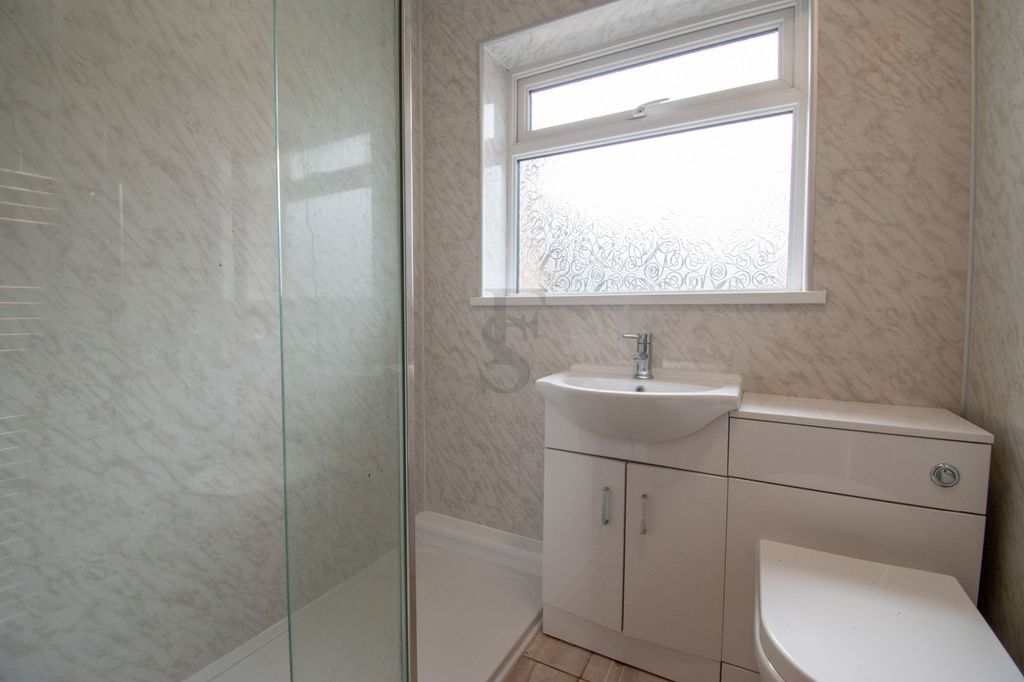 Additional image 5 of 2 bed semi-detached bungalow for saleGloucester Crescent, Wigston LE18
