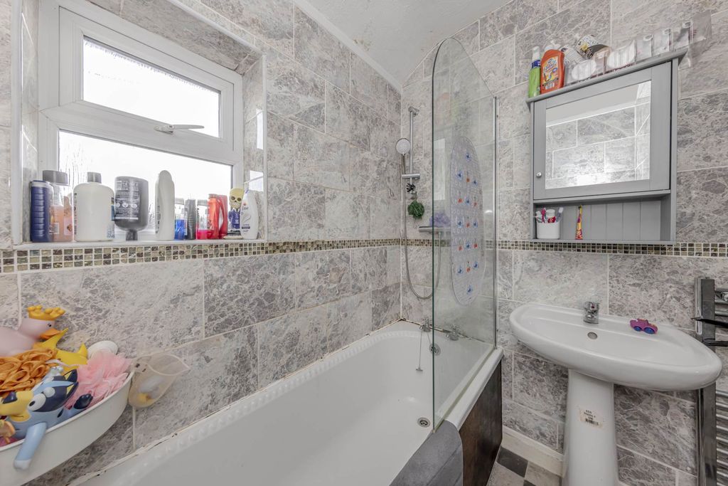 Additional image 16 of 3 bed semi-detached house for saleEast Grove, Stoke On Trent ST3