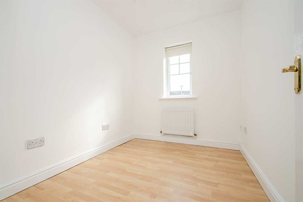 Additional image 18 of 4 bed town house for saleBurton Old Road East, Lichfield WS14