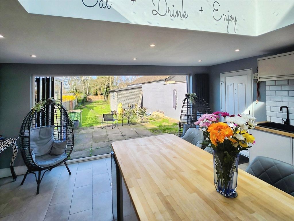 Additional image 10 of 3 bed semi-detached house for saleCentral Road, Hugglescote, Coalville, Leicestershire LE67