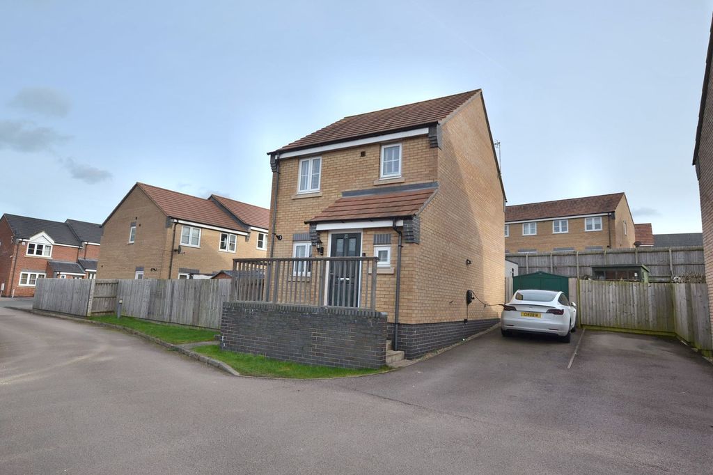 3 bed detached house for saleRoy Brown Drive, Sileby LE12