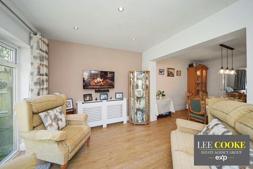 Additional image 13 of 4 bed detached house for saleNewquay Avenue, Weeping Cross, Stafford ST17