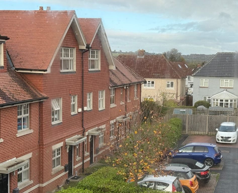 Additional image 9 of 3 bed flat for saleCastle Road, Salisbury SP1