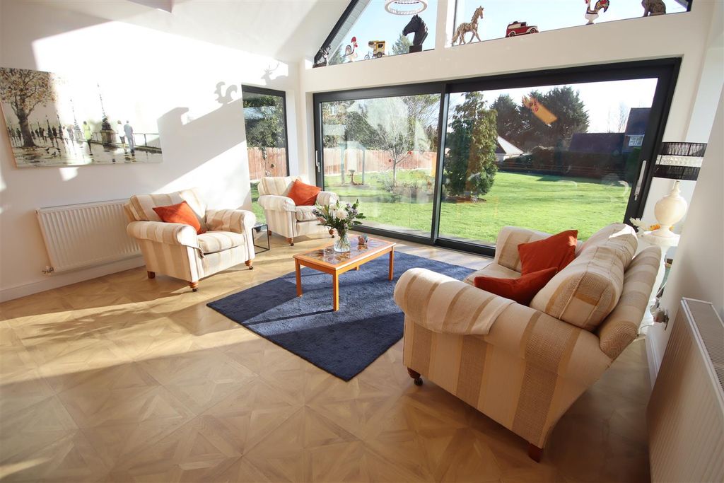 Additional image 3 of 4 bed detached house for saleThe Banks, Lyneham, Chippenham SN15