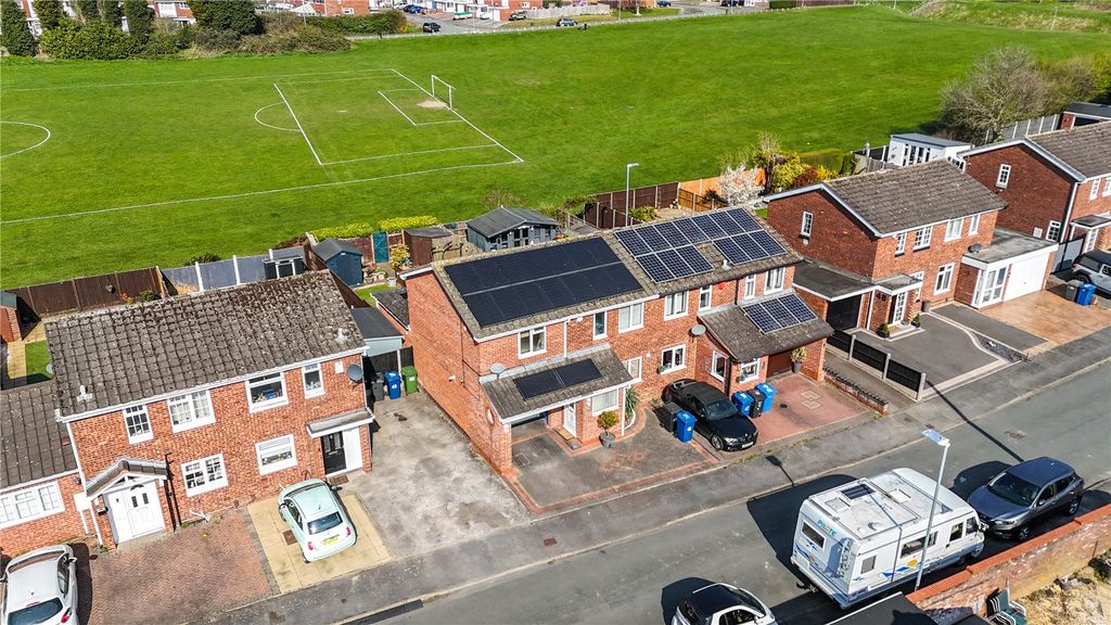Additional image 28 of 3 bed semi-detached house for saleGoldsborough, Wilnecote, Tamworth, Staffordshire B77