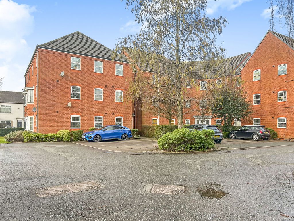 2 bed flat for salePotters Court, Fenton Hall Close, Fenton, Stoke-On-Trent ST4
