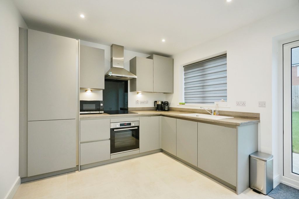 Additional image 5 of 2 bed semi-detached house for salePerkins Close, Coalville, Leicestershire LE67