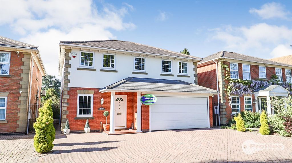 4 bed detached house for saleSketchley Lane, Burbage, Hinckley LE10