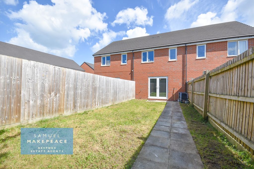 Additional image 16 of 3 bed town house for saleSpindle Close, Hollington Grange, Stoke-On-Trent ST6