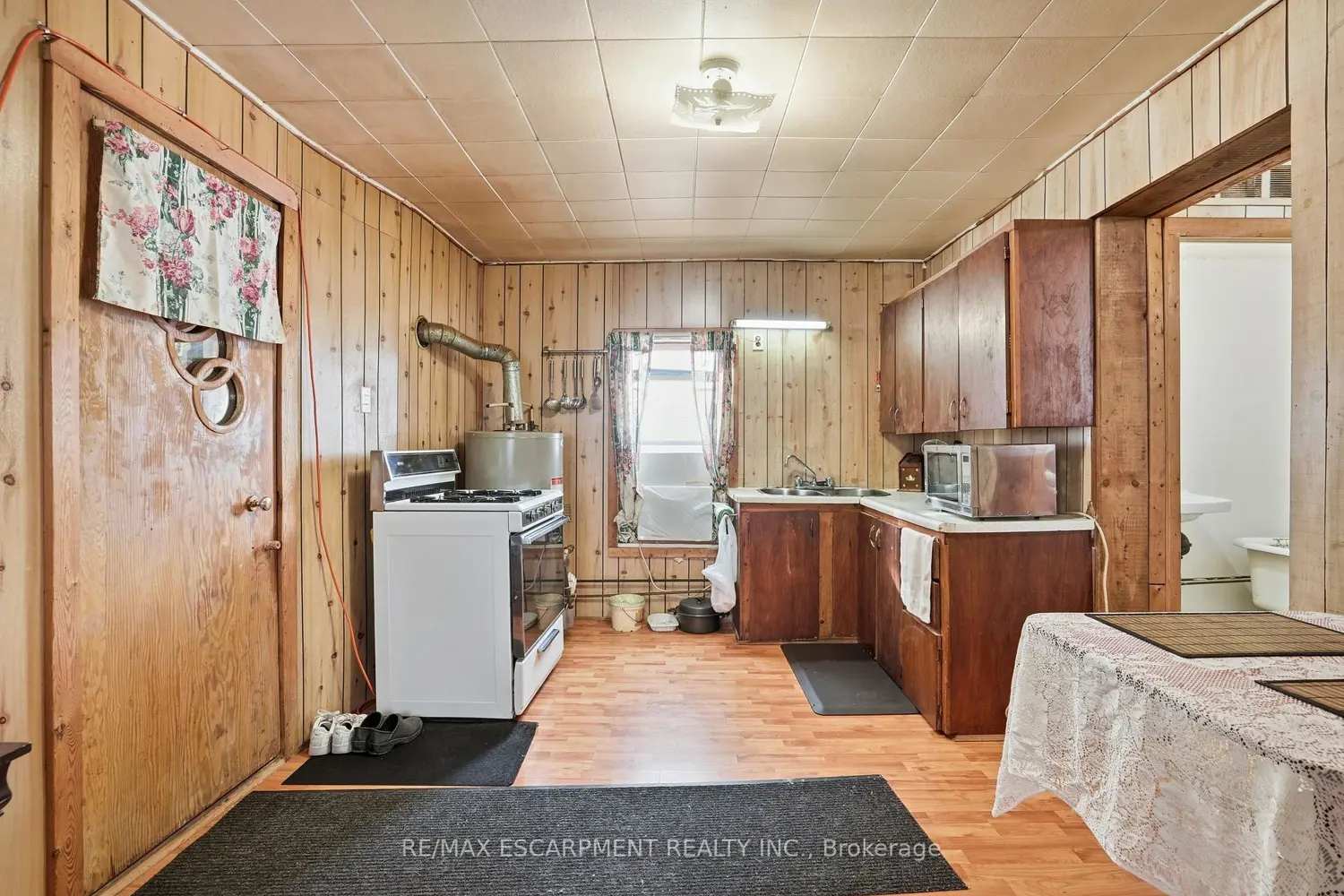 Additional image 10 of 83 Nickel Street