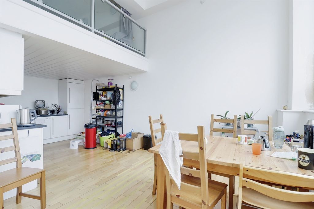 Additional image 10 of 2 bed flat for saleLee Street, Leicester LE1