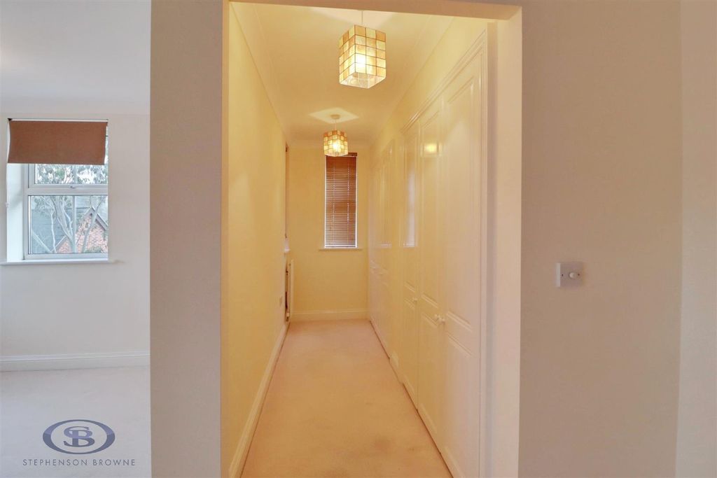 Additional image 21 of 3 bed flat for saleAshbourne Drive, Weston, Crewe CW2