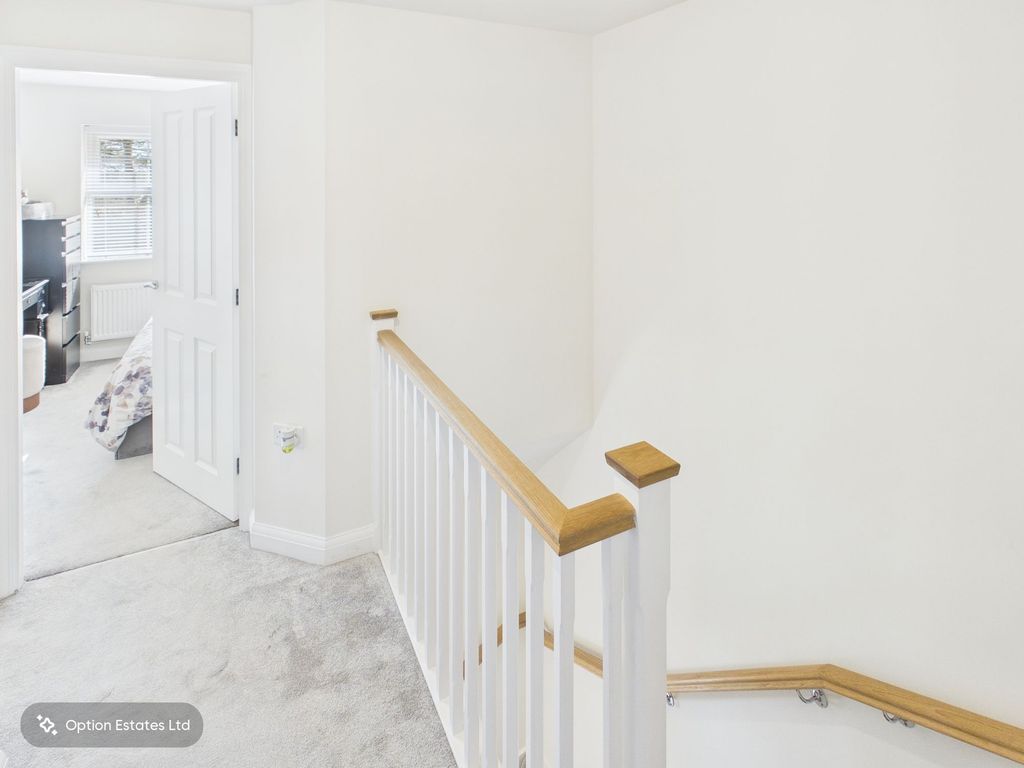 Additional image 11 of 3 bed semi-detached house for salePankhurst Close, East Leake LE12