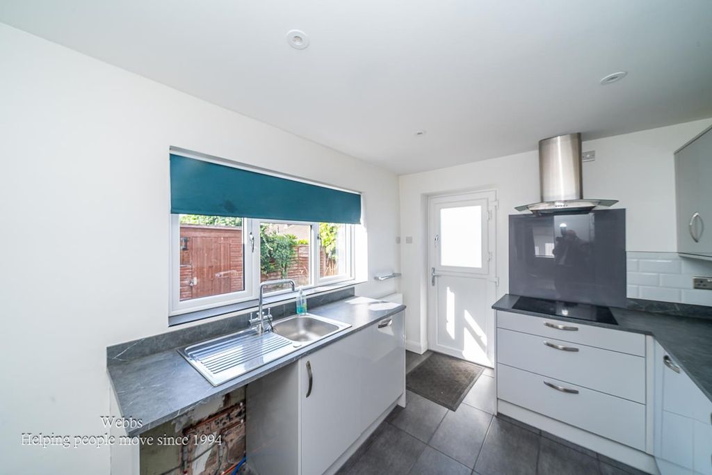 Additional image 7 of 2 bed semi-detached bungalow for salePark Lane, Great Wyrley, Walsall WS6