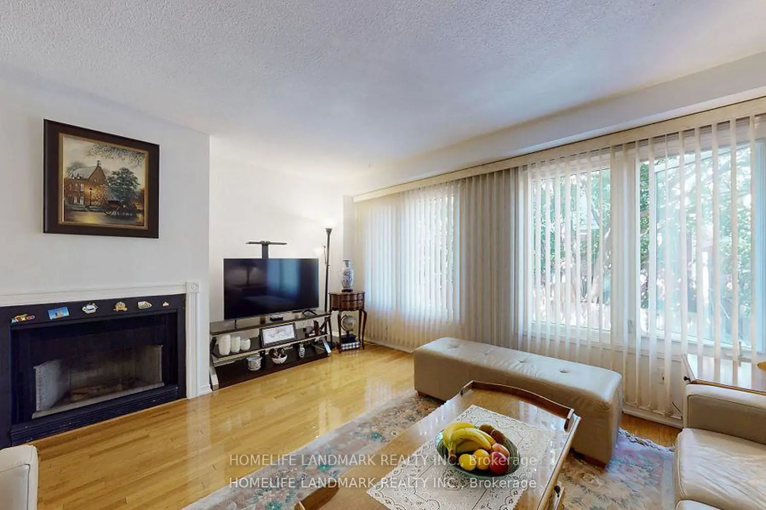 Additional image 2 of 32 Coatsworth Crescent
