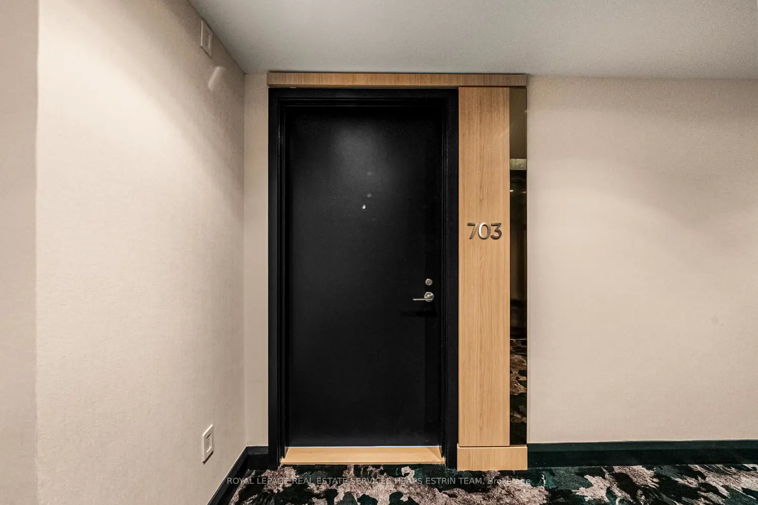 Additional image 3 of 1414 Bayview Avenue Ph 03