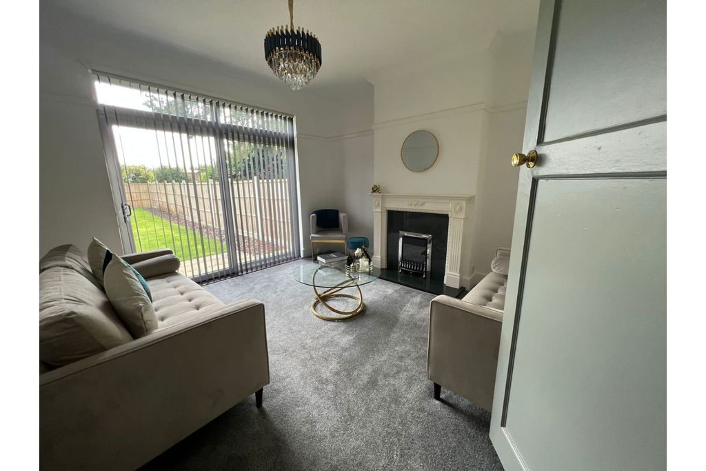 Additional image 6 of 4 bed semi-detached house for saleSpencefield Lane, Leicester LE5