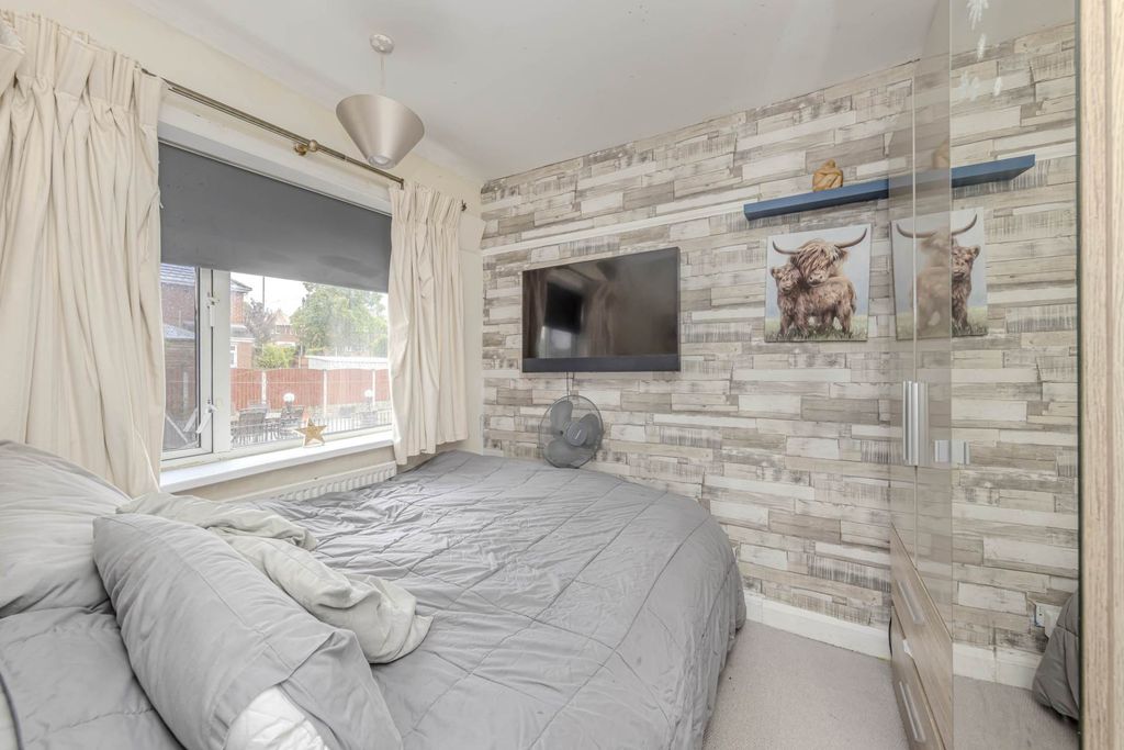 Additional image 8 of 2 bed semi-detached house for saleSutherland Avenue, Stoke On Trent ST3