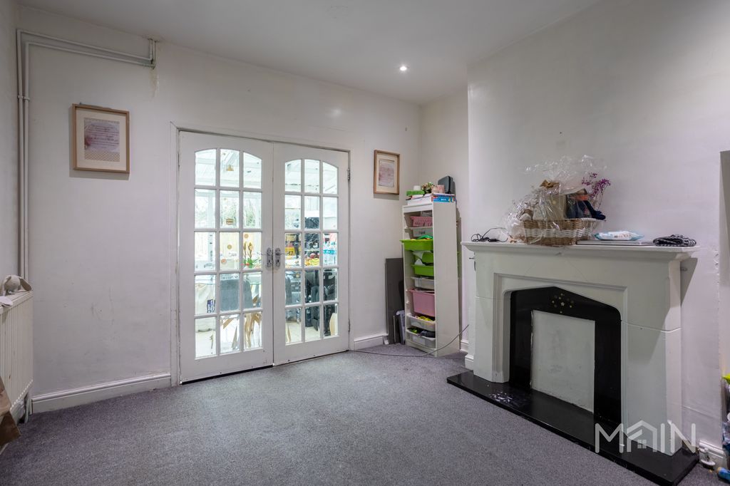 Additional image 2 of 3 bed semi-detached house for saleBryngarth Crescent, Leicester, Leicestershire LE5