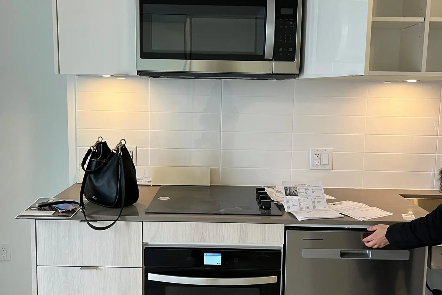 Additional image 10 of 100 Dalhousie Street 2806