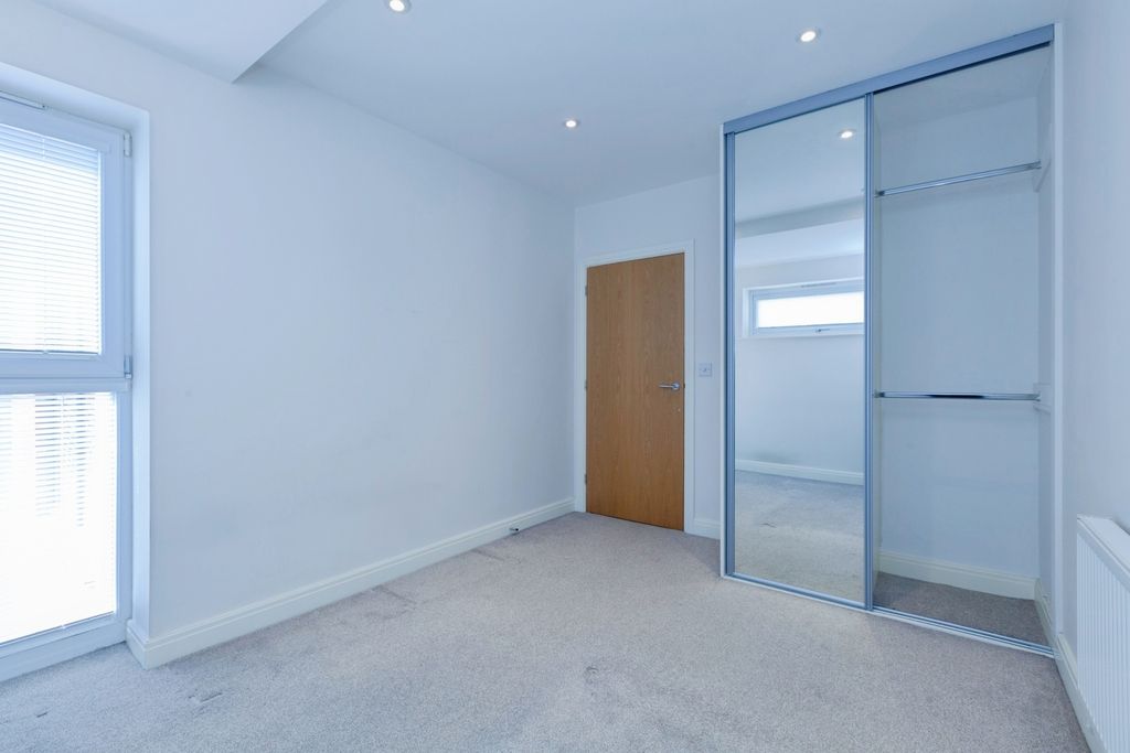 Additional image 5 of 1 bed flat for saleDe Montfort Street, Leicester, Leicestershire LE1