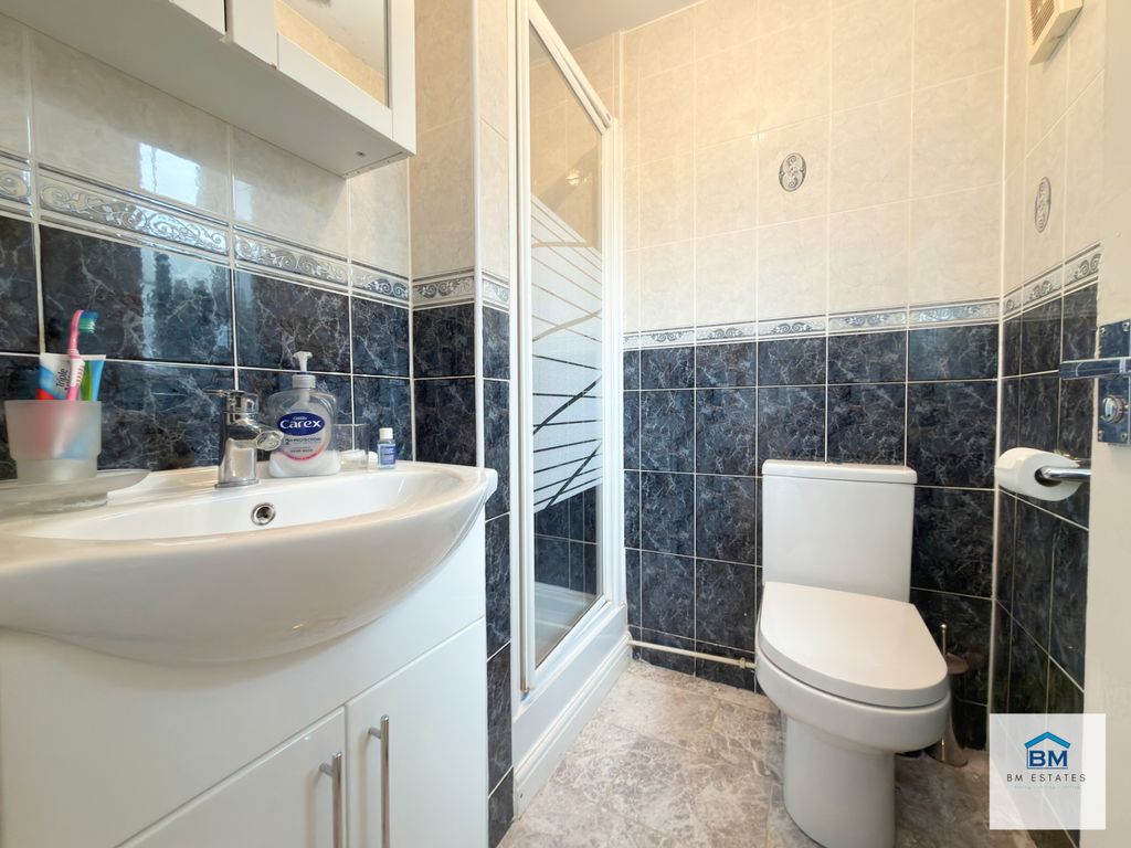 Additional image 11 of 4 bed detached house for saleBurnet Close, Hamilton LE5