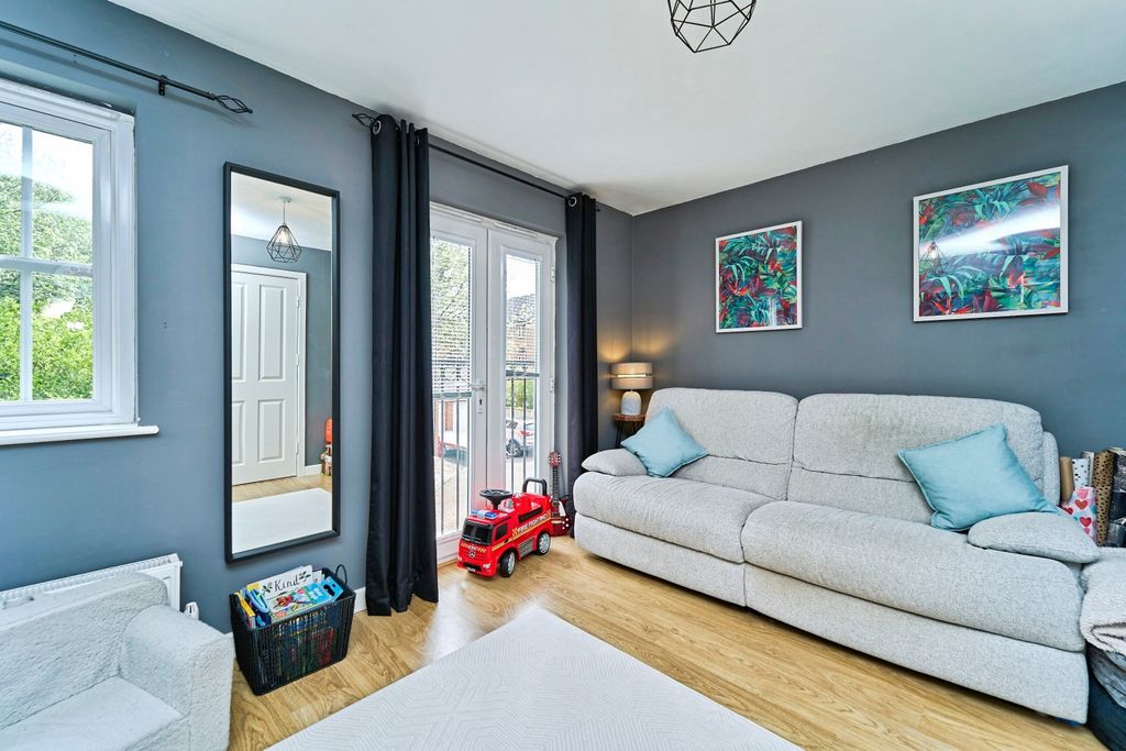 Additional image 14 of 4 bed semi-detached house for salePioneer Way, Stafford ST17