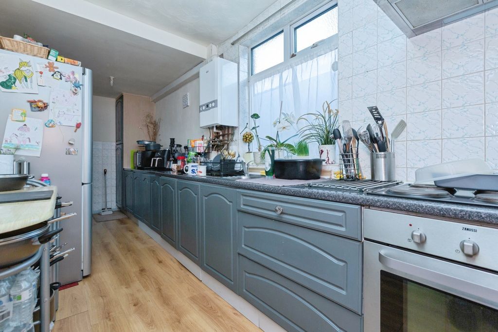 Additional image 4 of 3 bed semi-detached house for saleCorporation Road, Belgrave, Leicester LE4