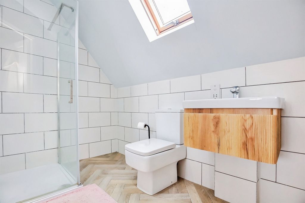 Additional image 18 of 3 bed property for saleElgar Way, Stamford PE9
