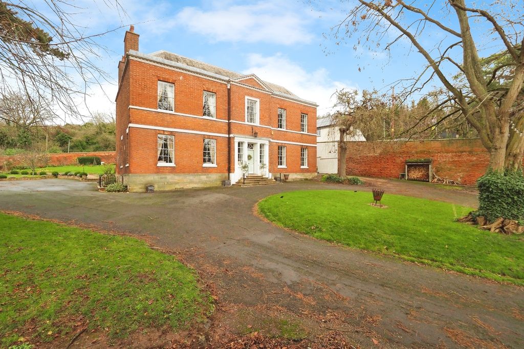 8 bed detached house for saleMain Street, Breedon-On-The-Hill, Derby DE73