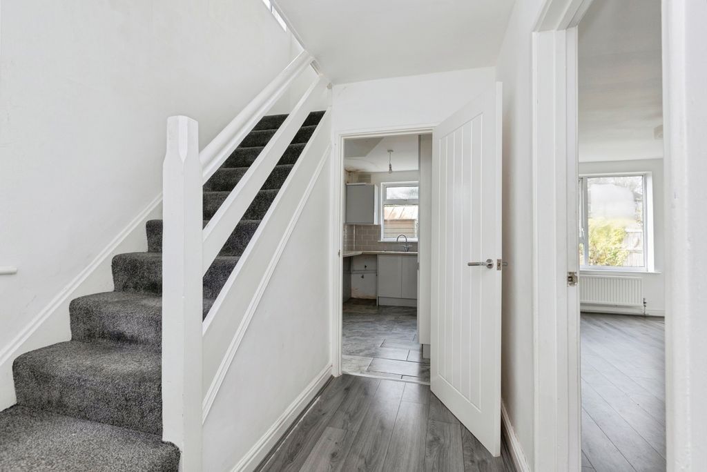 Additional image 7 of 3 bed semi-detached house for saleGoldhill, Leicester, Leicestershire LE2