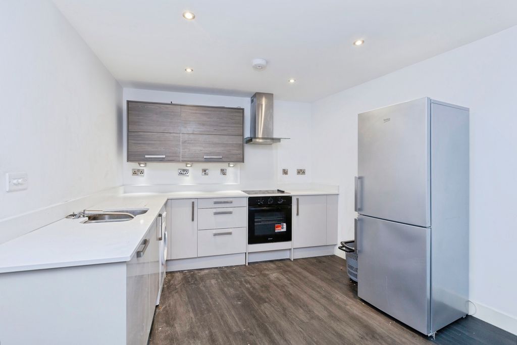 Additional image 5 of 2 bed flat for saleCharles Street, Leicester, Leicestershire LE1