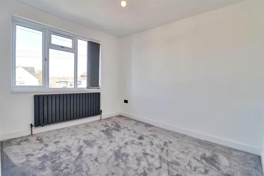 Additional image 27 of 4 bed semi-detached house for saleLower Milehouse Lane, Newcastle ST5