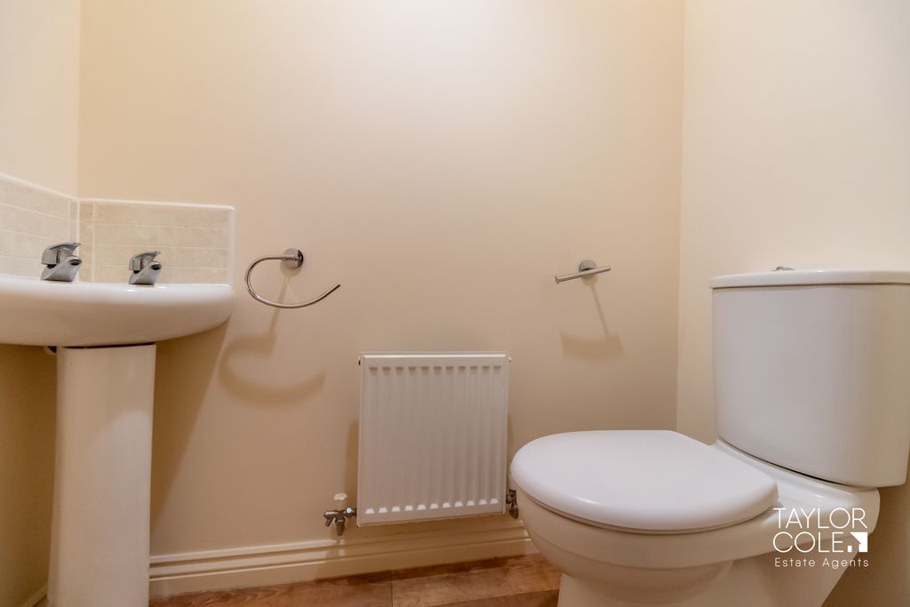 Additional image 10 of 4 bed town house for saleThe Laurels, Fazeley, Tamworth B78