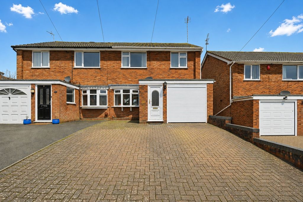 3 bed semi-detached house for saleTrinity Road, Eccleshall, Stafford ST21