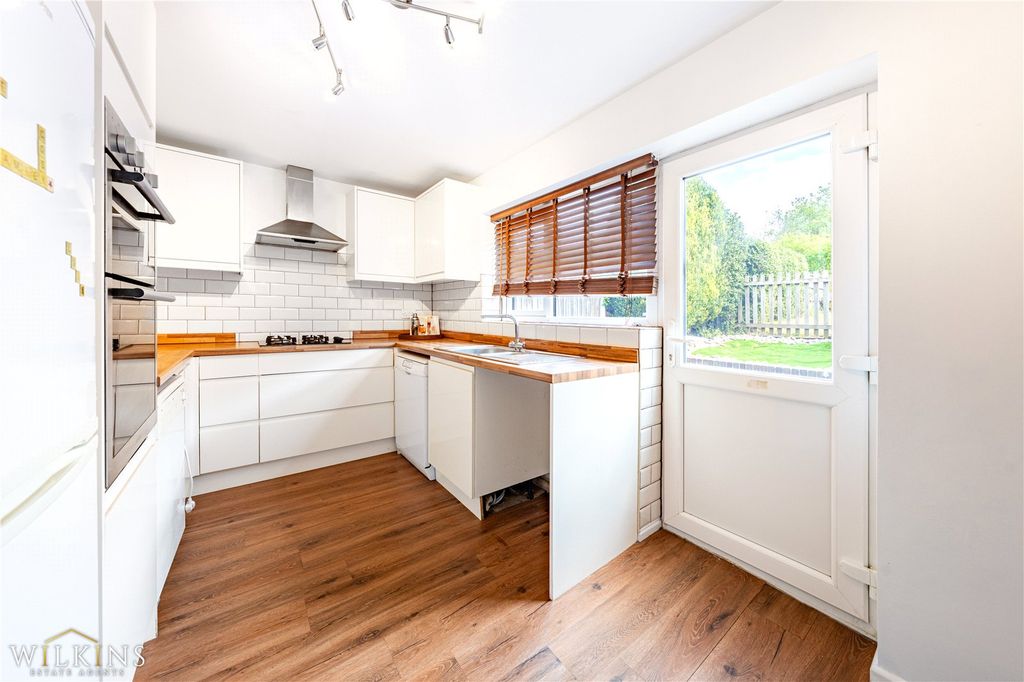 Additional image 4 of 3 bed semi-detached house for saleHighcliffe Road, Tamworth, Staffordshire B77