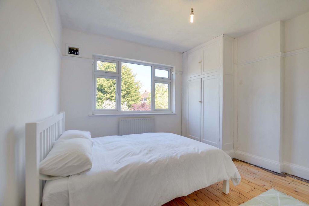 Additional image 13 of 3 bed semi-detached house for saleKenwood Road, Knighton, Leicester LE2