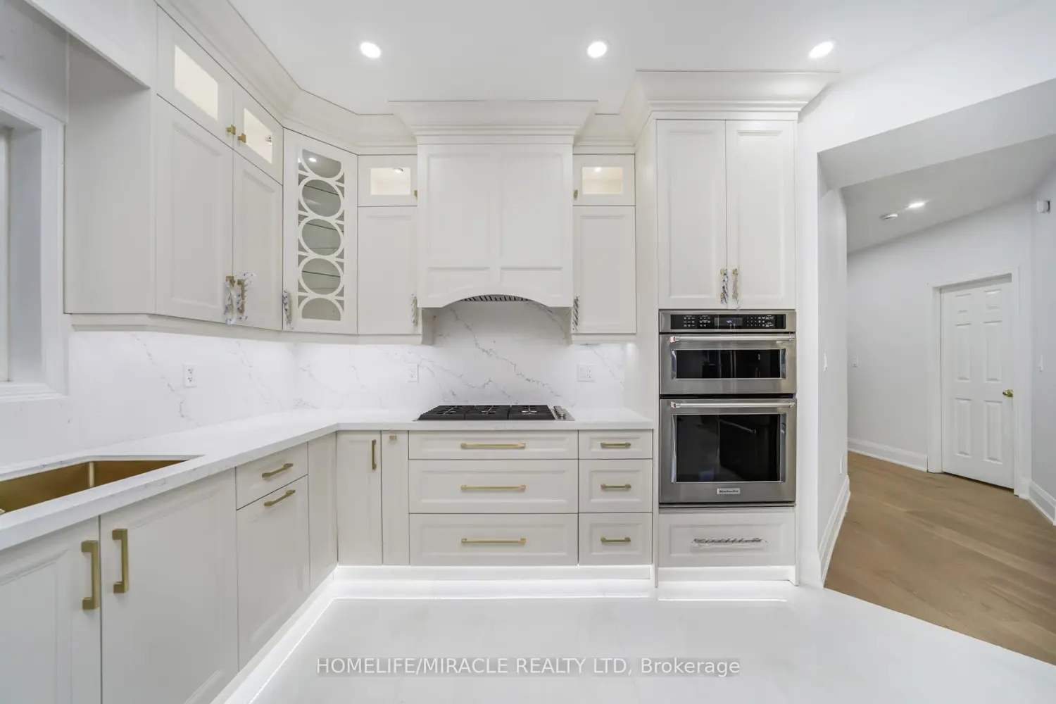 18 Dawes Road photo 4