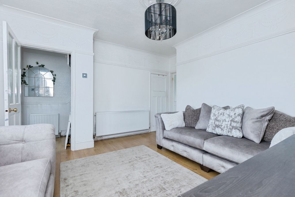 Additional image 6 of 3 bed semi-detached house for saleAstill Drive, Leicester, Leicestershire LE4