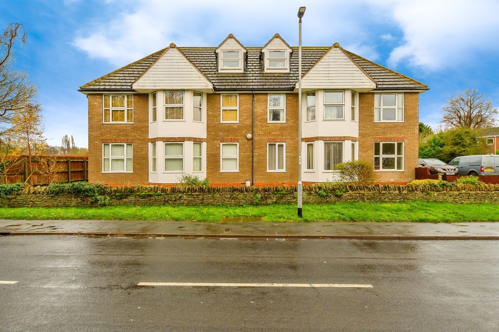 2 bed flat for saleSilver Birch Court, Wittering, Peterborough PE8