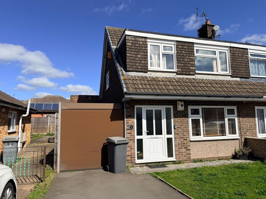 Additional image 2 of 4 bed semi-detached house for saleColes Close, Leicester LE4