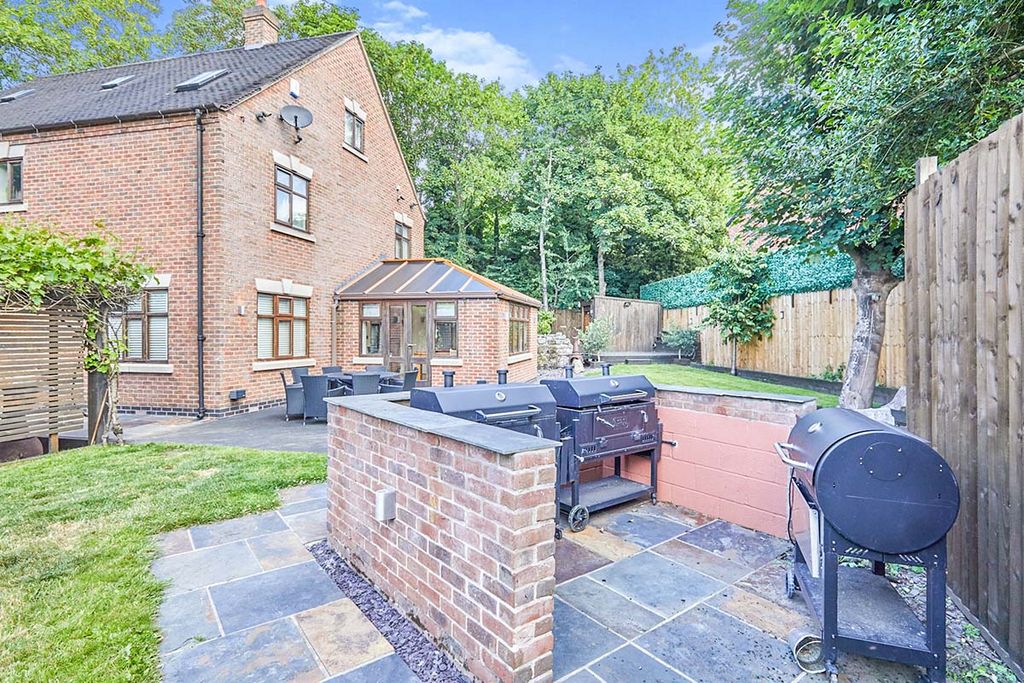Additional image 2 of 5 bed detached house for saleCourt Farm Lane, Branston, Burton-On-Trent, Staffordshire DE14