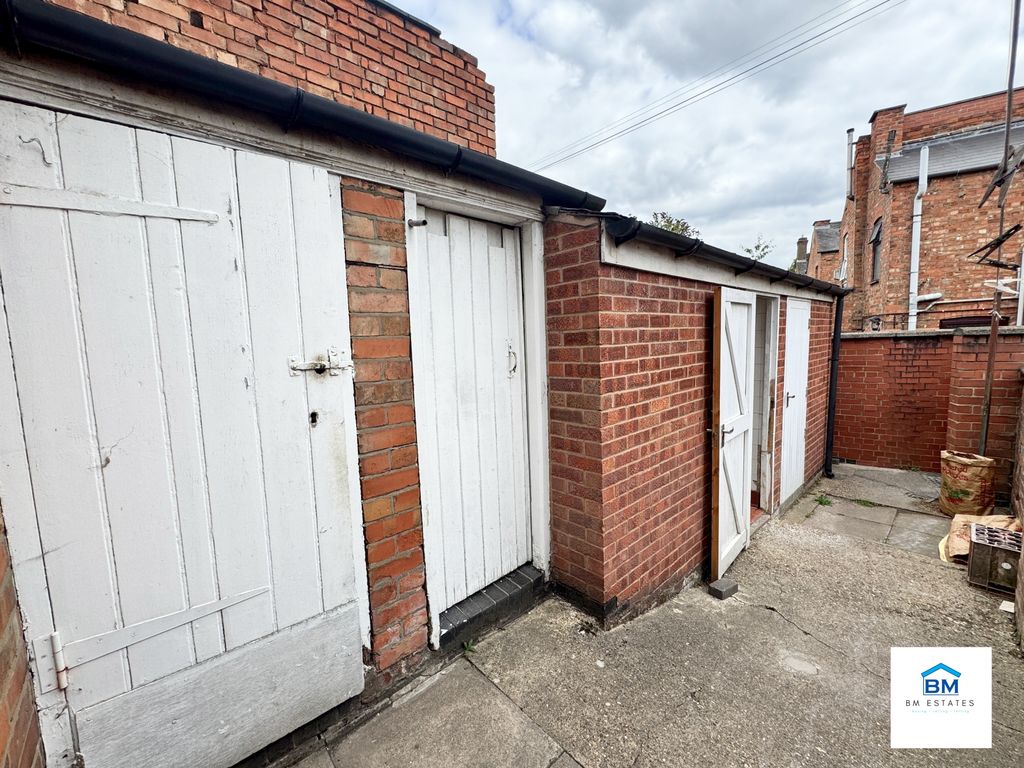 Additional image 5 of 2 bed retail premises for saleFosse Road North, Leicester LE3