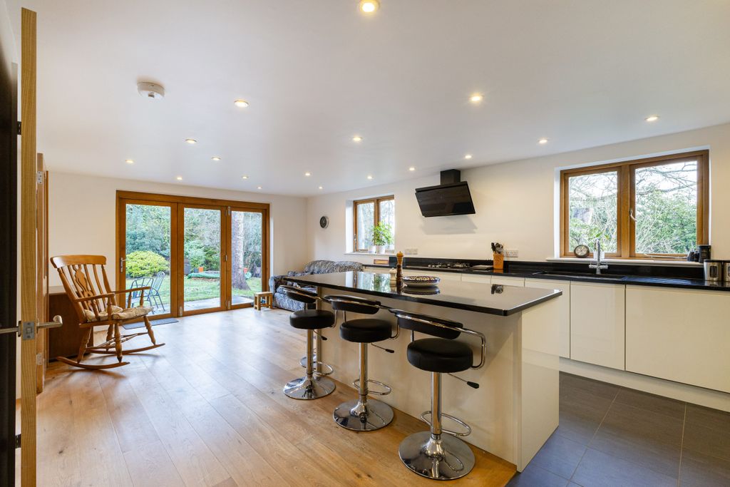 Additional image 7 of 5 bed detached house for saleAlderbury, Salisbury SP5